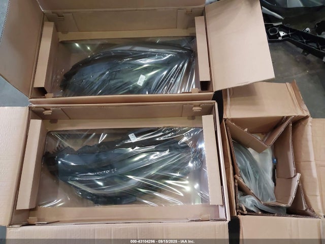 5YJ3E1EA7SF891009 Tesla MODEL 3