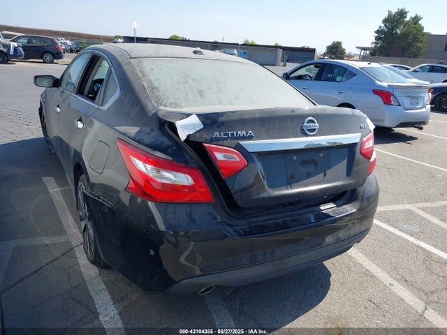 Nissan 2017 2017 1N4AL3AP4HC223621 Image 3