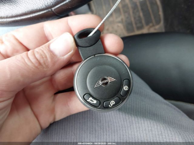 2016 MINI COUNTRYMAN WMWZC3C59GWT08098 Photo 10