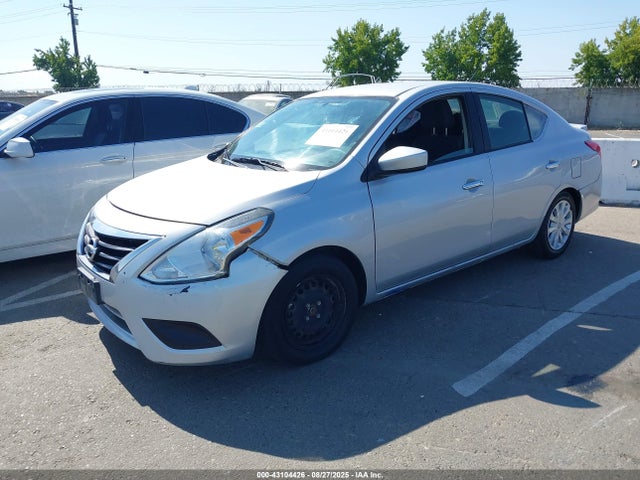 Nissan 2019 2019 3N1CN7AP8KL852091 Image 2