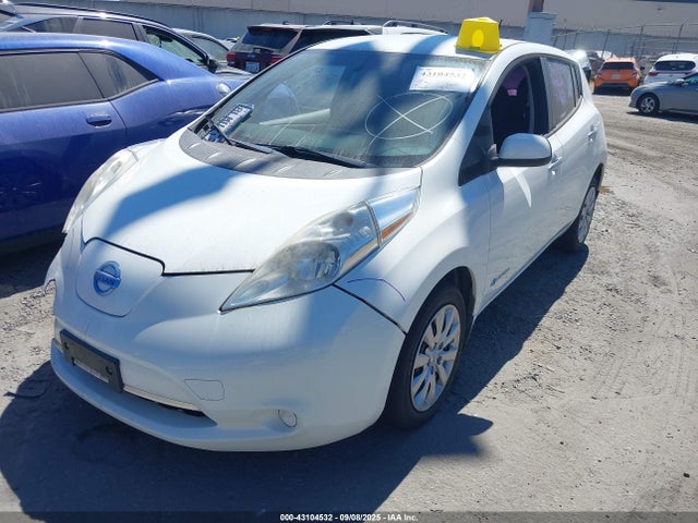 1N4AZ0CP1GC302267 Nissan 2016