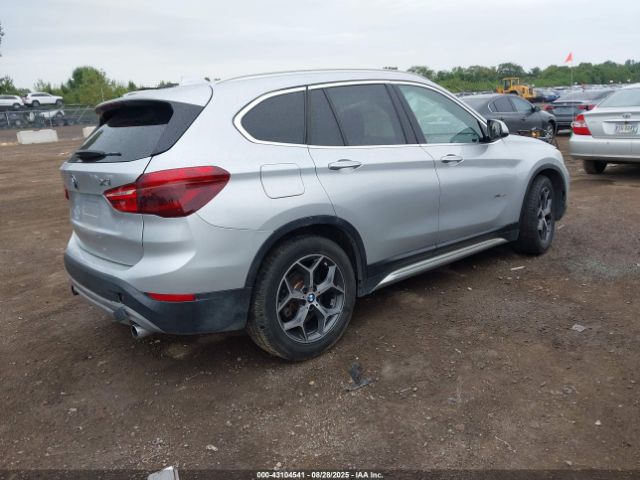 2017 BMW X1 WBXHT3Z30H4A53557 Photo 3