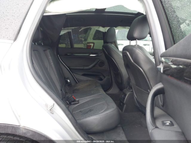 2017 BMW X1 WBXHT3Z30H4A53557 Photo 7