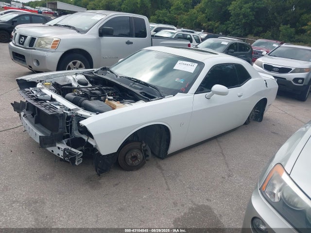 2C3CDZBT0JH300572 Dodge 2018