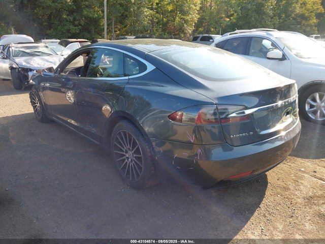 2016 TESLA MODEL S 5YJSA1E24GF151473 Photo 2