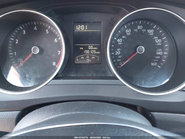3VW2K7AJ9FM348613 Volkswagen Jetta
