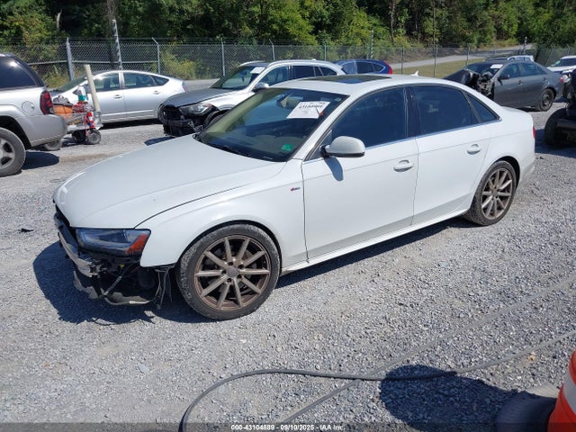 2016 AUDI A4 WAUFFAFL7GN007215 Photo 1