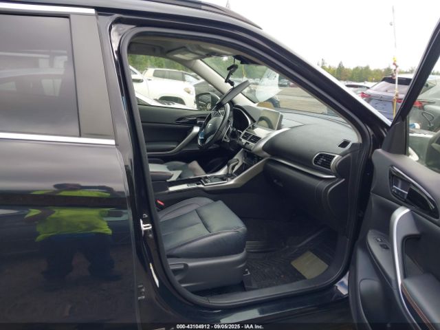 2019 MITSUBISHI ECLIPSE CROSS JA4AT5AA9KZ024564 Photo 4