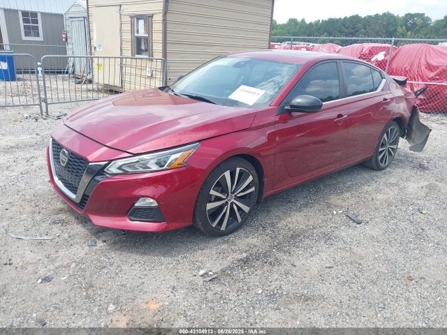 Nissan 2021 2021 1N4BL4CV6MN378577 Image 2