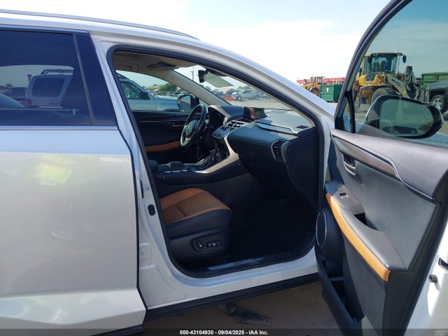 JTJGARBZ7M5029285 Lexus 8ar-fts