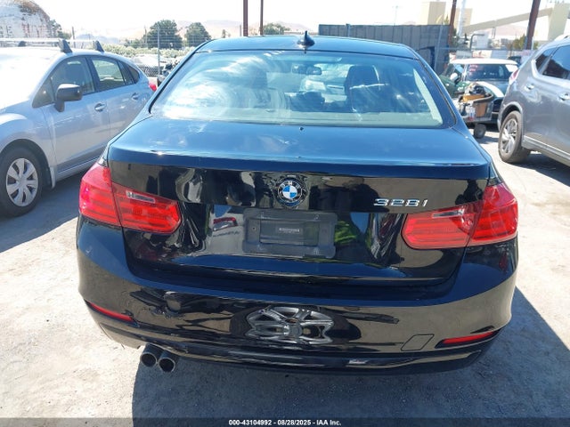 BMW 328I 2014 WBA3C1C54EK111600 Image 17