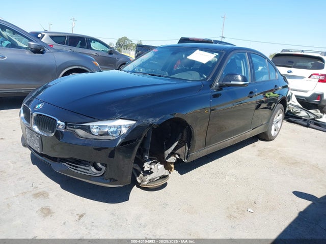 BMW 328I 2014 WBA3C1C54EK111600 Image 2