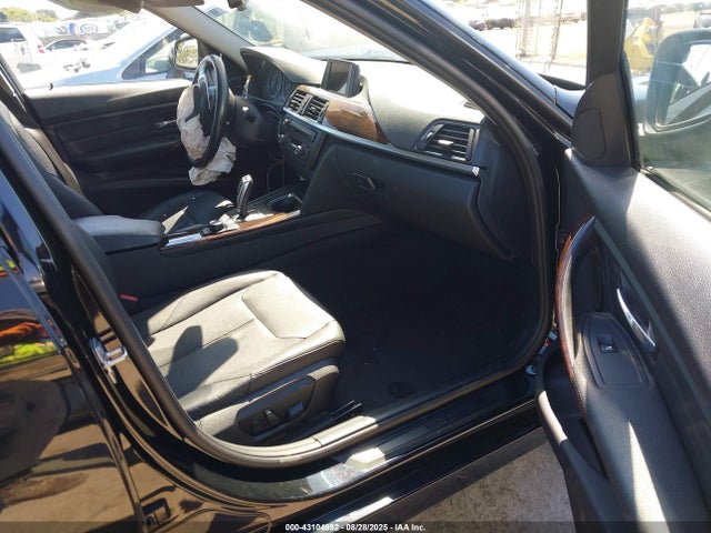 BMW 328I 2014 WBA3C1C54EK111600 Image 5