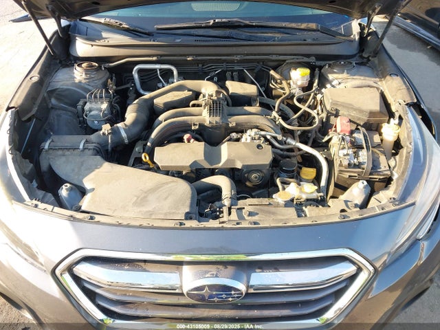 4S4BSACC7J3207298 Subaru u5