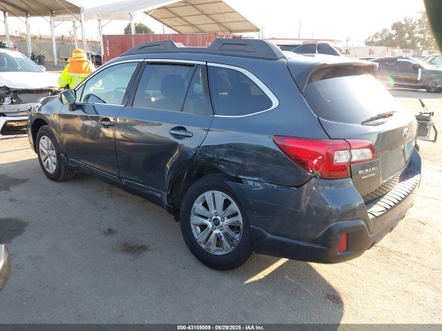 4S4BSACC7J3207298 Subaru u5