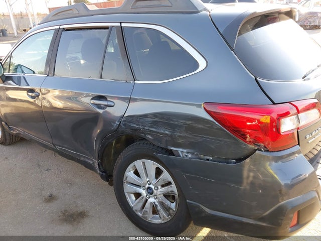 4S4BSACC7J3207298 Subaru u5