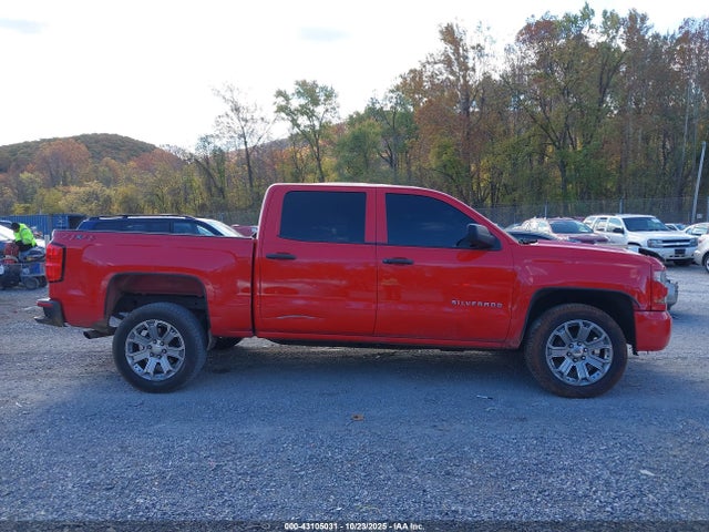 43105031 :رقم المزاد ، 3GCUKPEC8JG252843 vin ، 2018 Chevrolet Silverado 1500 Custom مزاد بيع
