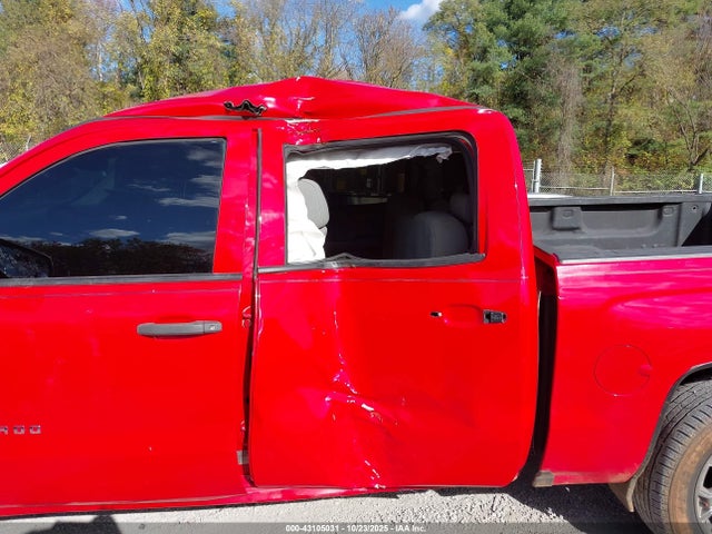 43105031 :رقم المزاد ، 3GCUKPEC8JG252843 vin ، 2018 Chevrolet Silverado 1500 Custom مزاد بيع