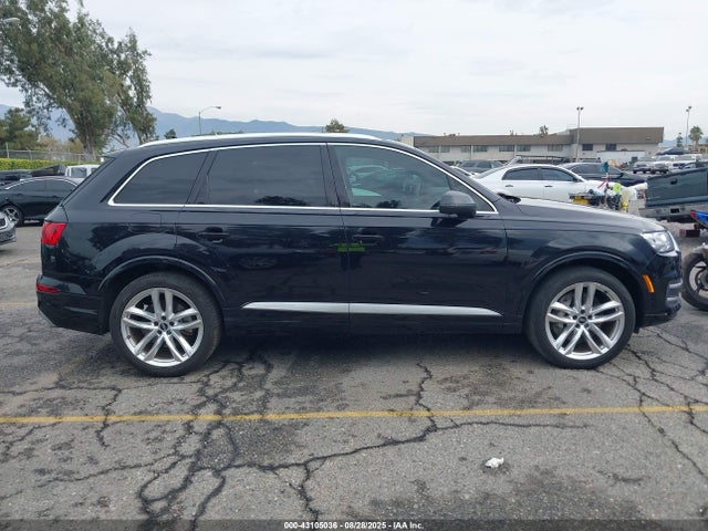 WA1VAAF71HD021337 Audi 2017