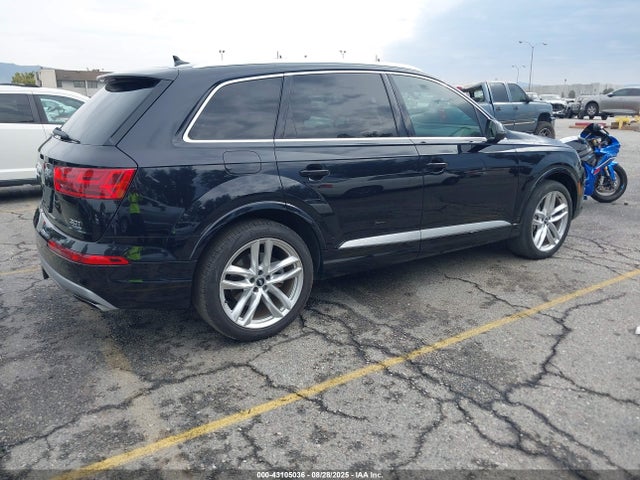 WA1VAAF71HD021337 Audi 2017