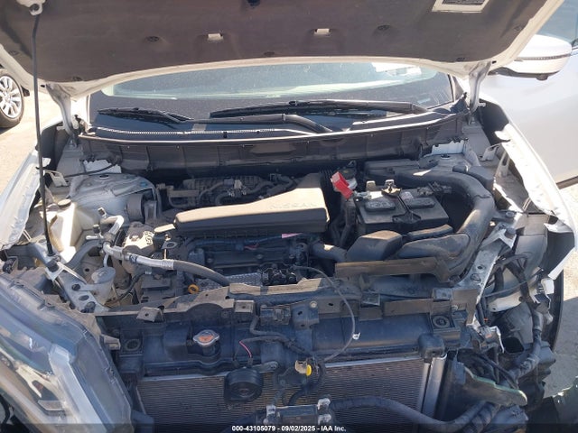 2018 NISSAN ROGUE 5N1AT2MVXJC812365 Photo 9