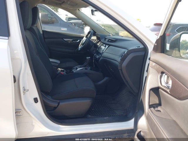 2018 NISSAN ROGUE 5N1AT2MVXJC812365 Photo 4