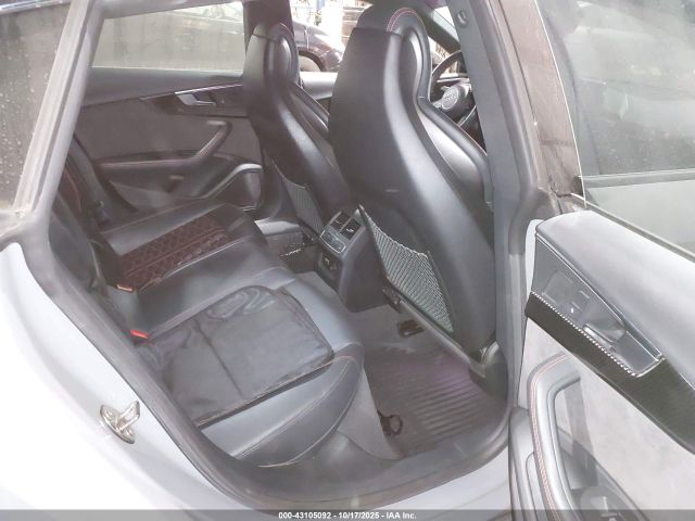 2019 AUDI RS 5 WUABWCF59KA900990 Photo 7