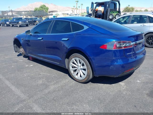 2017 TESLA MODEL S 5YJSA1E22HF192394 Photo 2