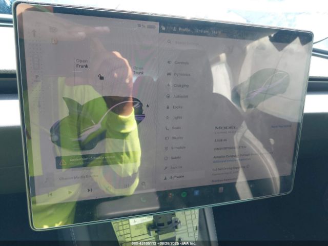 2025 TESLA MODEL 3 5YJ3E1EA0SF037334 Photo 6