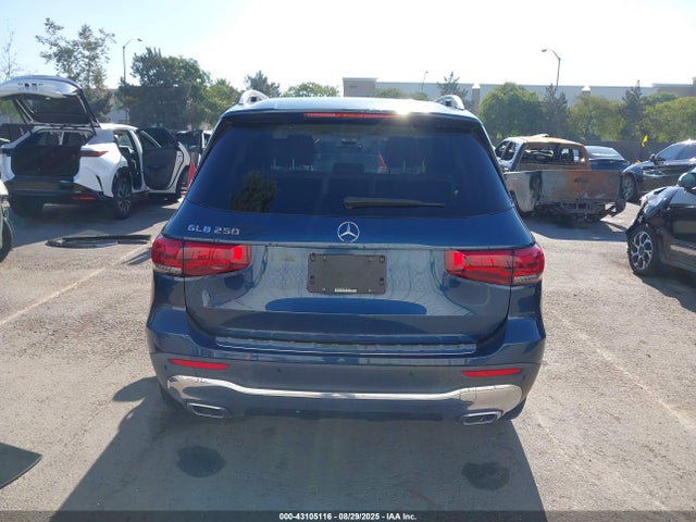 W1N4M4GB3NW187090 Mercedes-Benz m260