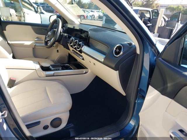 W1N4M4GB3NW187090 Mercedes-Benz m260