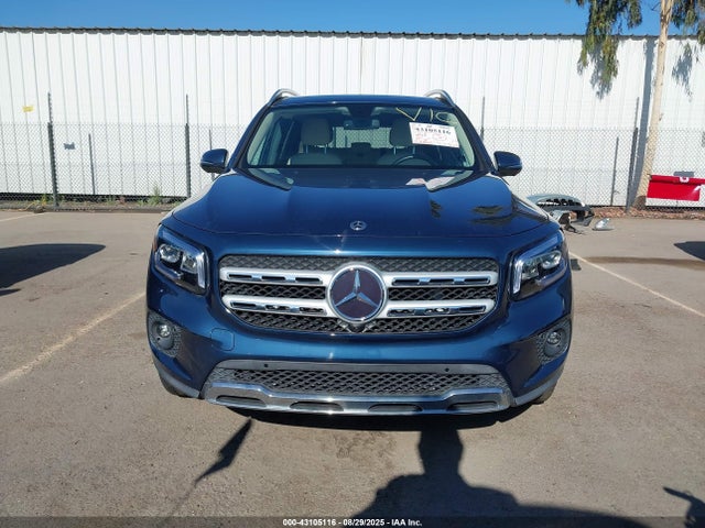 W1N4M4GB3NW187090 Mercedes-Benz m260