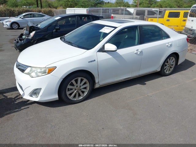 Toyota 2ar-fxe+2jm 2014 4T1BD1FK0EU141450 Image 2