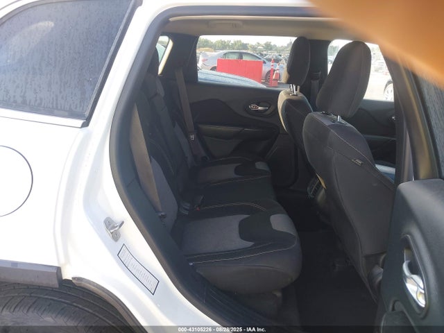 Jeep Cherokee 2014 1C4PJMCS3EW252085 Image 8