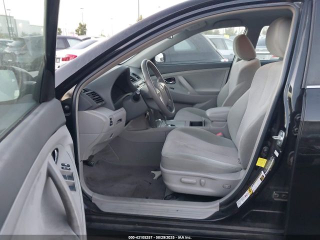 2011 TOYOTA CAMRY 4T4BF3EK1BR206895 Photo 4