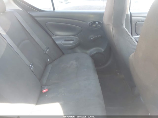 Nissan Versa 2016 3N1CN7AP7GL862389 Image 8