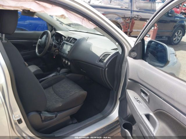 2021 MITSUBISHI OUTLANDER SPORT JA4APUAU0MU001375 Photo 4