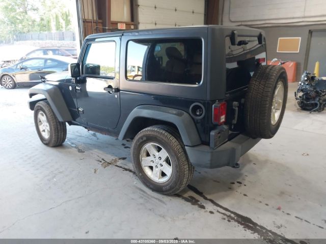2012 JEEP WRANGLER 1C4AJWAG7CL256512 Photo 2