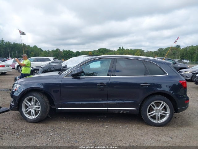 Audi 2.0t 2017 WA1C2AFP2HA083772 Image 14