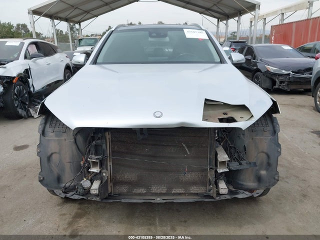 WDC0G4KB7GF098527 Mercedes-Benz m274