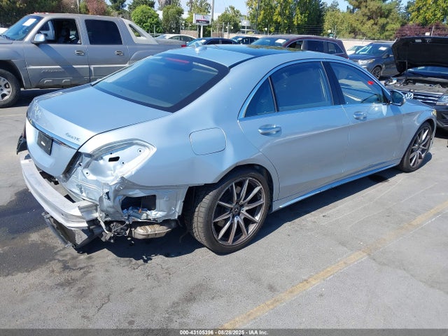 WDDUG8GB9KA474678 Mercedes-Benz m176