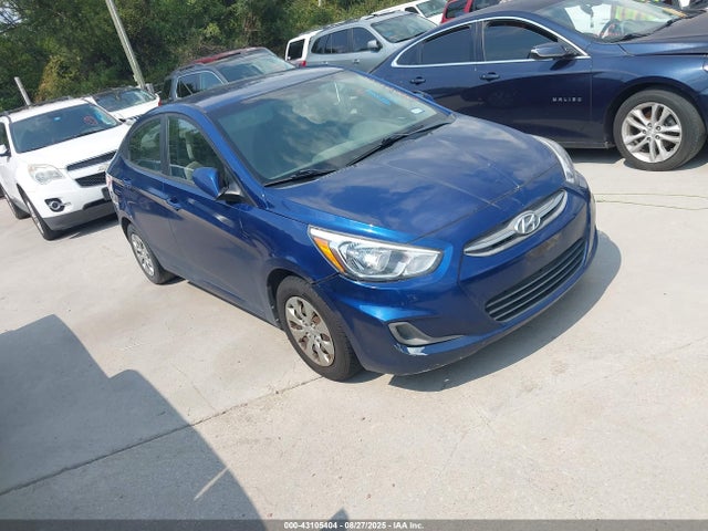 KMHCT4AE8HU197084 Hyundai Accent