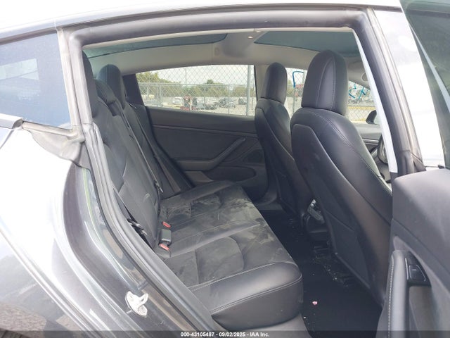 2019 TESLA MODEL 3 5YJ3E1EA9KF324302 Photo 7