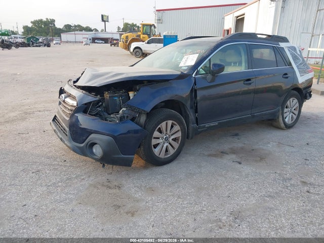 43105492 :رقم المزاد ، 4S4BSADC2J3238120 vin ، 2018 Subaru Outback 2.5i Premium مزاد بيع