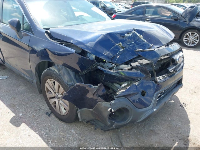 43105492 :رقم المزاد ، 4S4BSADC2J3238120 vin ، 2018 Subaru Outback 2.5i Premium مزاد بيع