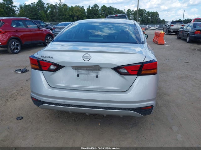 1N4BL4DV3SN354376 Nissan 2025