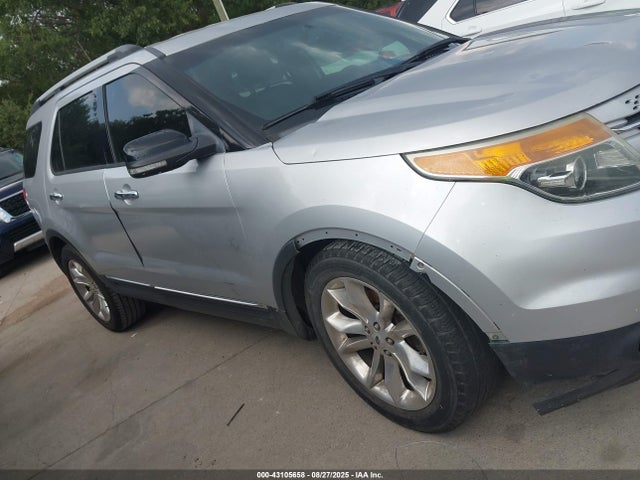 1FM5K7D88EGA12996 Ford 2014