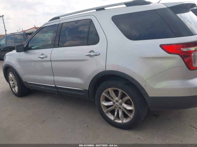 1FM5K7D88EGA12996 Ford 2014