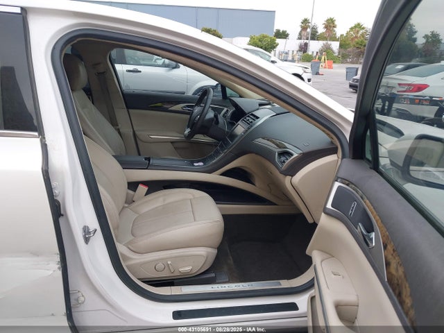 Lincoln MKZ 2016 3LN6L2LU5GR625317 Image 5