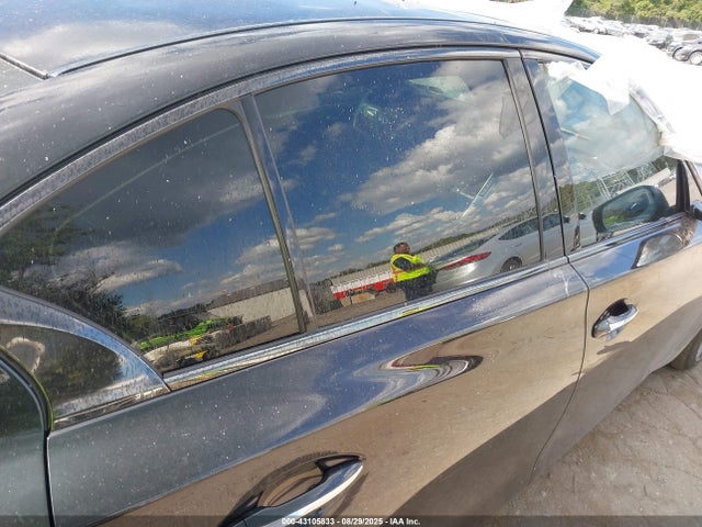 JN1FV7DR3PM590228 Infiniti Tt
